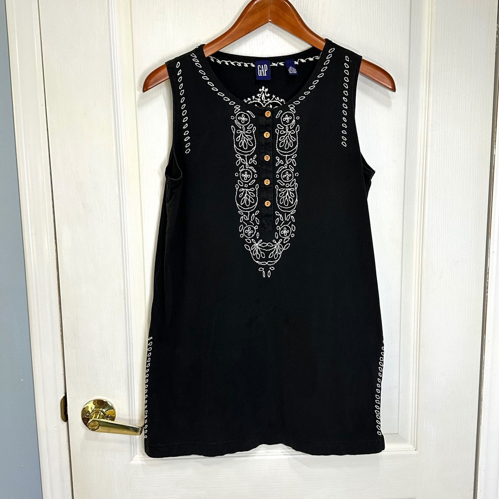 Gap Womens Black Embroidered Sleeveless Cotton Knit Henley Tank Top Medium - Picture 7 of 7